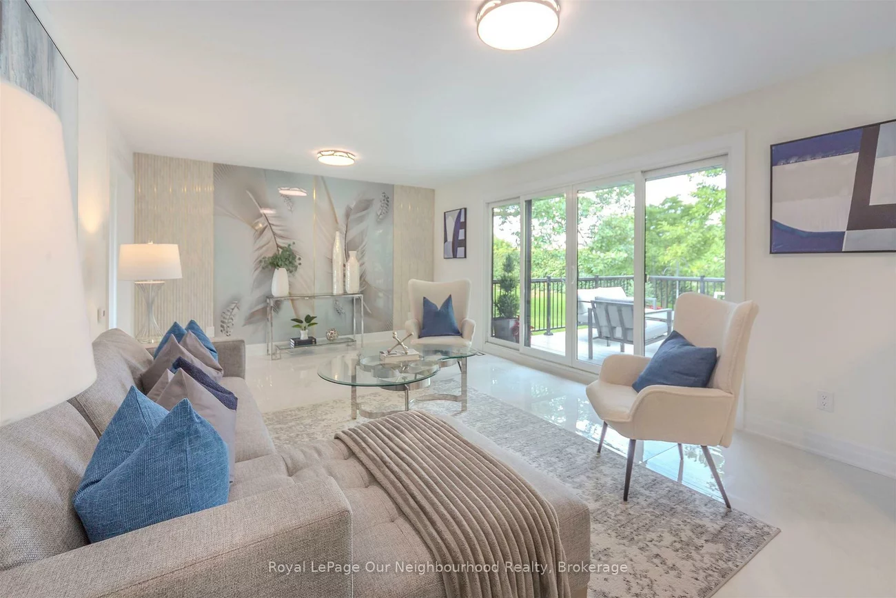 1253, Melton, Lakeview, Mississauga