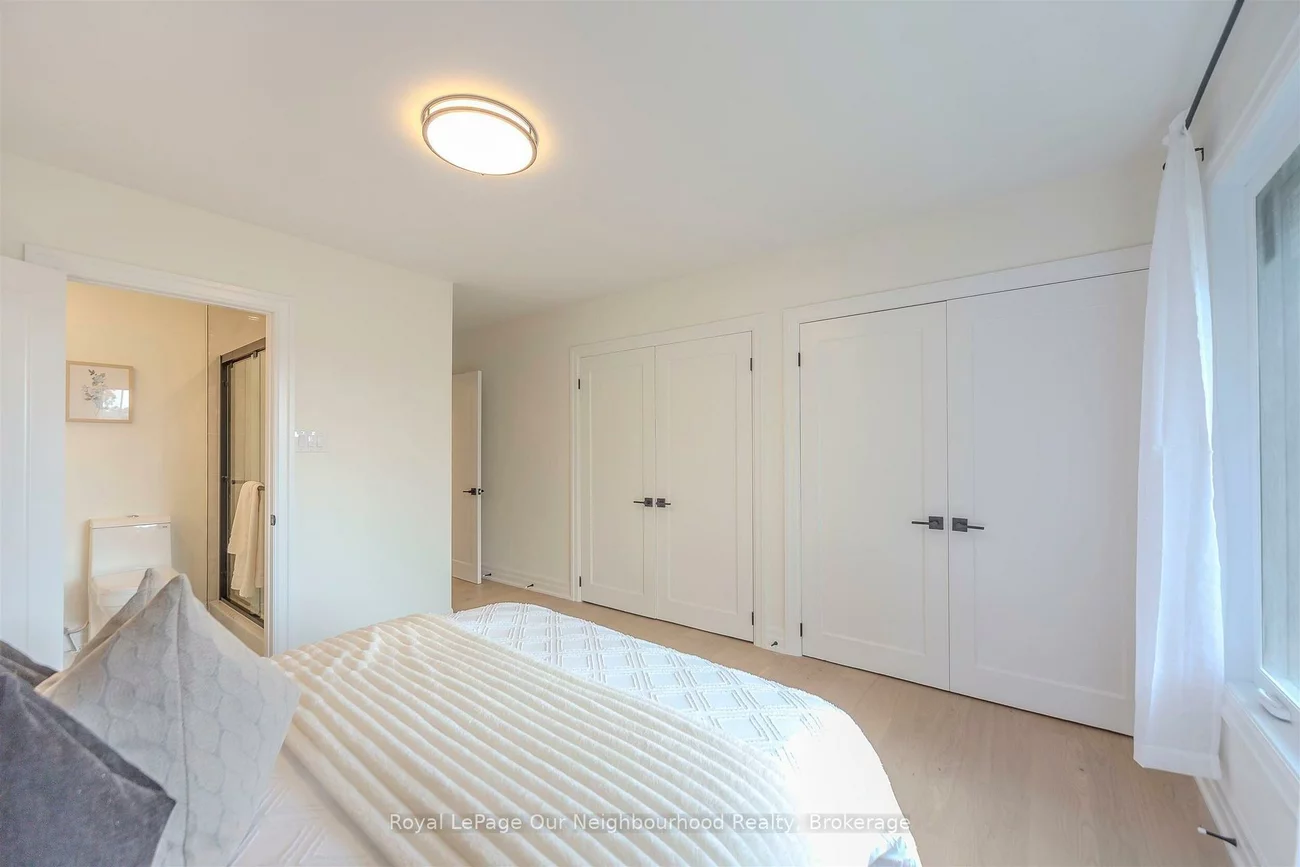 1253, Melton, Lakeview, Mississauga