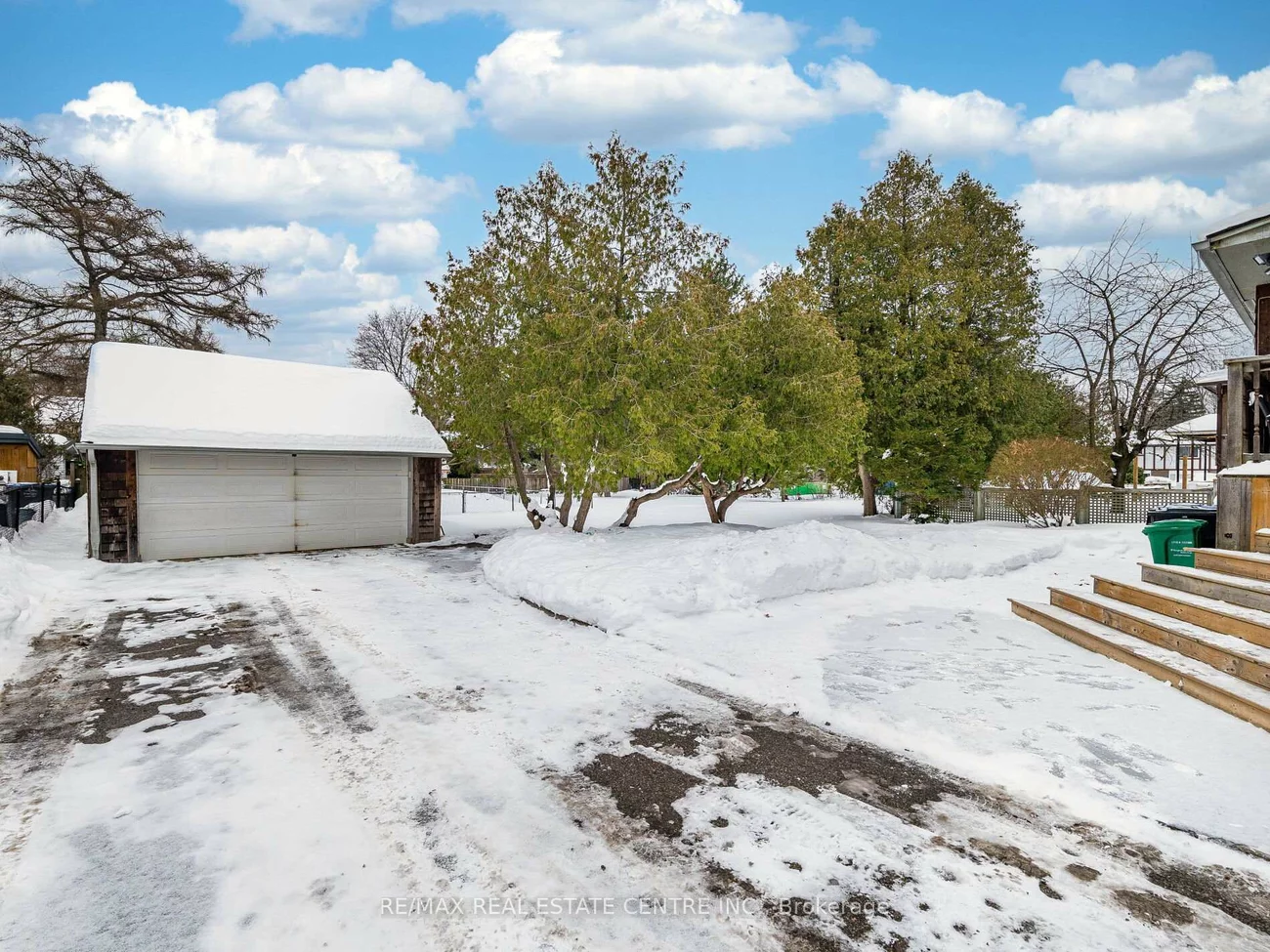 2212, Mississauga, Sheridan, Mississauga