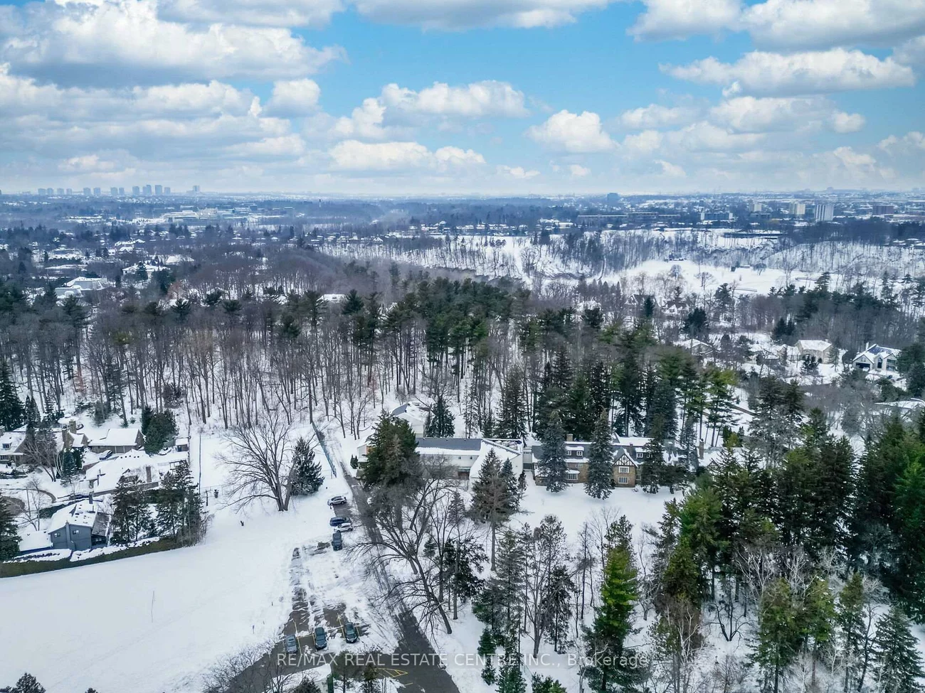 2212, Mississauga, Sheridan, Mississauga