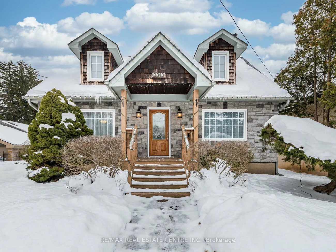 2212, Mississauga, Sheridan, Mississauga