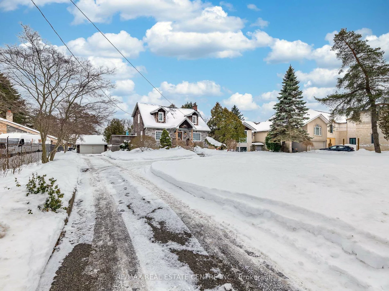 2212, Mississauga, Sheridan, Mississauga