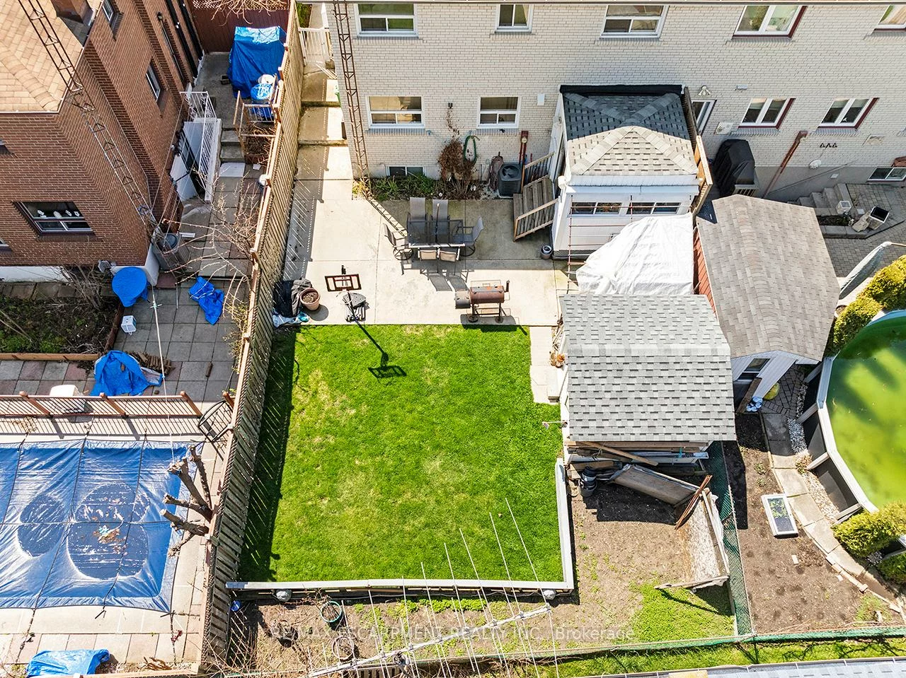 3726, Holden, Mississauga Valleys, Mississauga