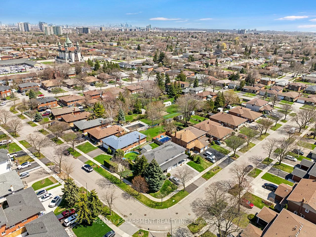 3726, Holden, Mississauga Valleys, Mississauga