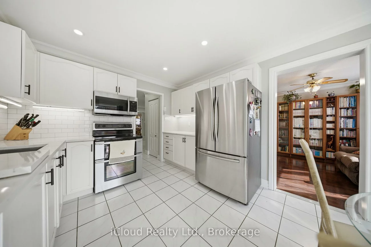 7389, Sandhurst, Lisgar, Mississauga