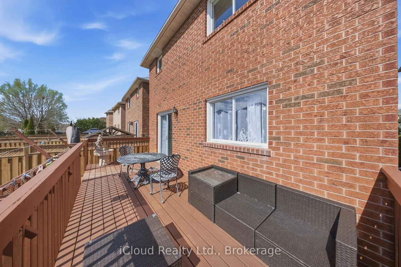 7389, Sandhurst, Lisgar, Mississauga
