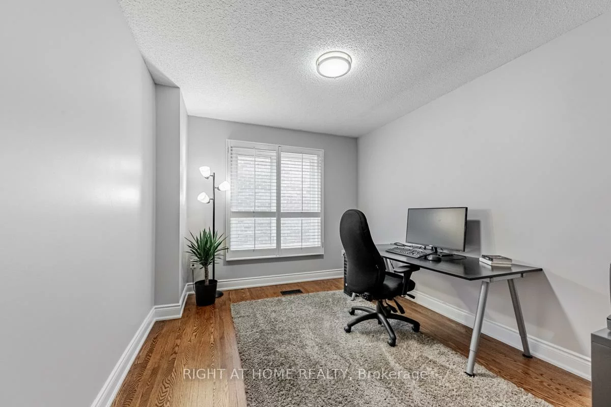 3655, Loyalist, Erin Mills, Mississauga