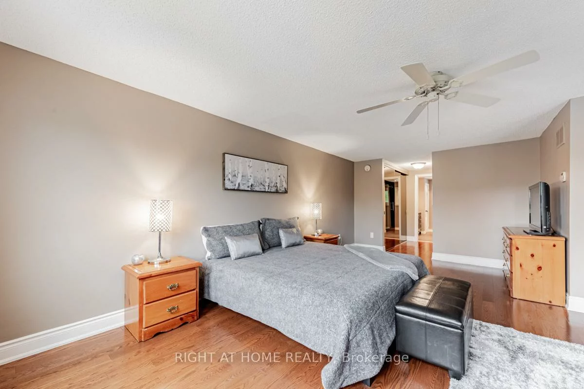 3655, Loyalist, Erin Mills, Mississauga