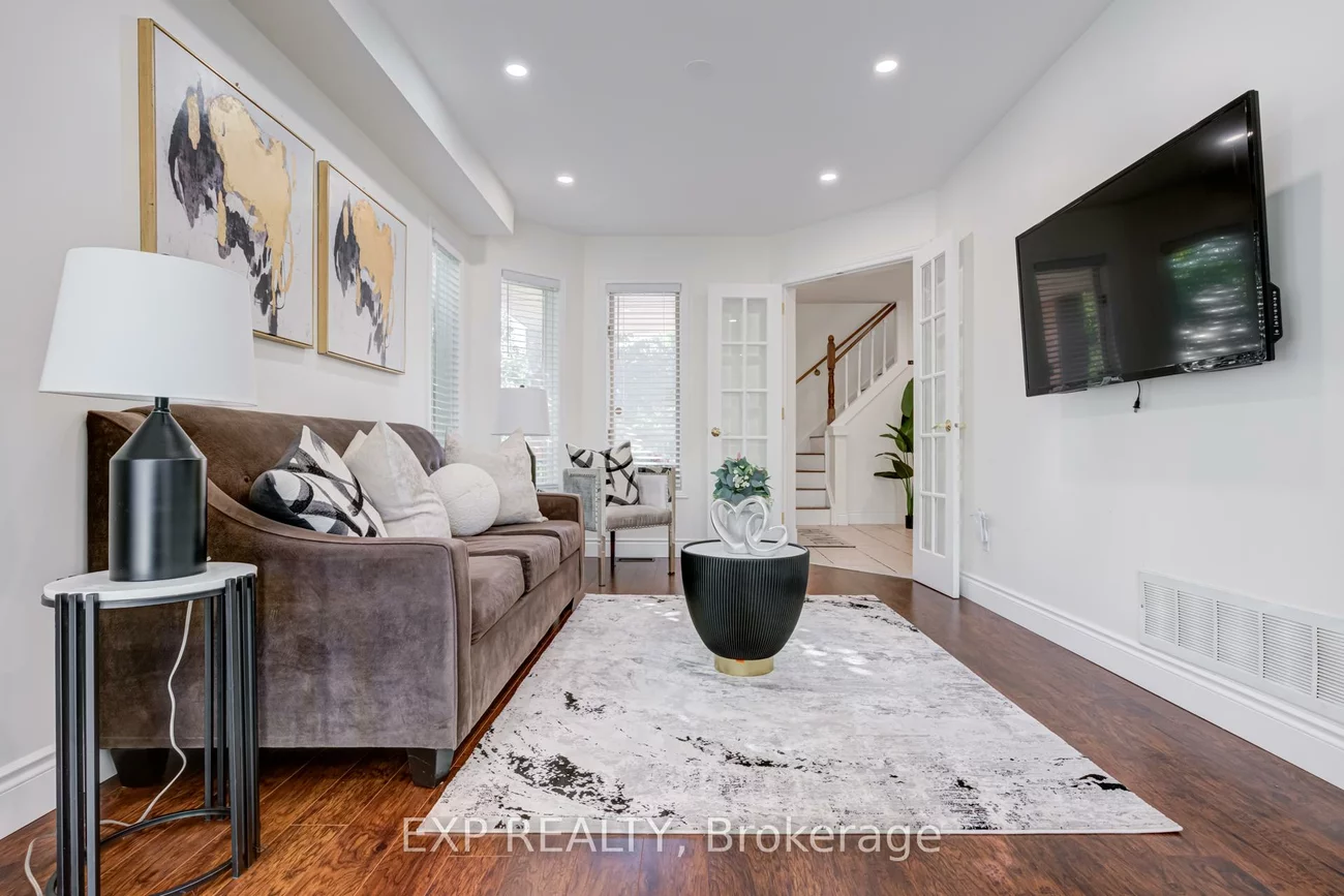 3283, Bobwhite, Lisgar, Mississauga