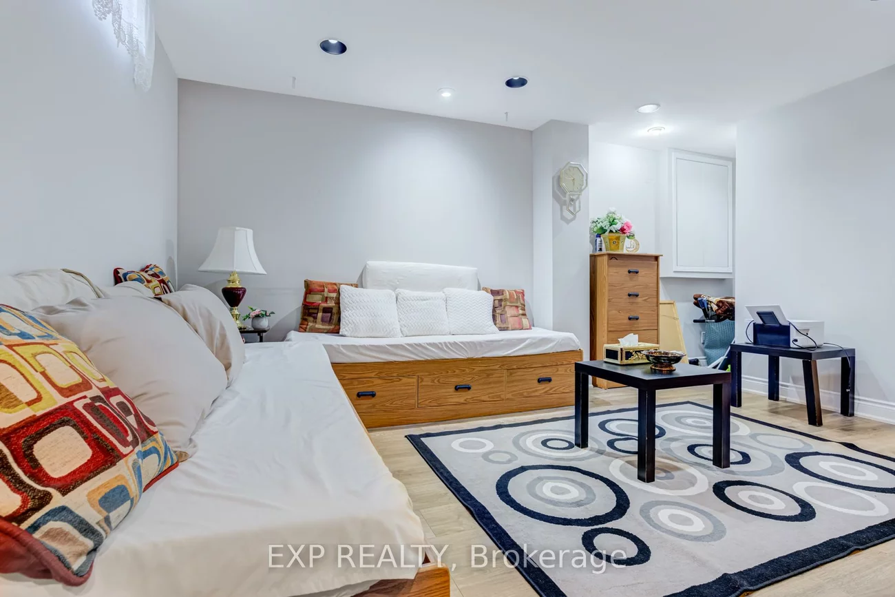 3283, Bobwhite, Lisgar, Mississauga