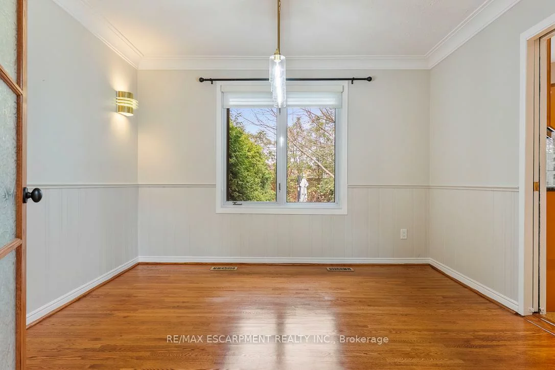1443, Birchwood, Lorne Park, Mississauga