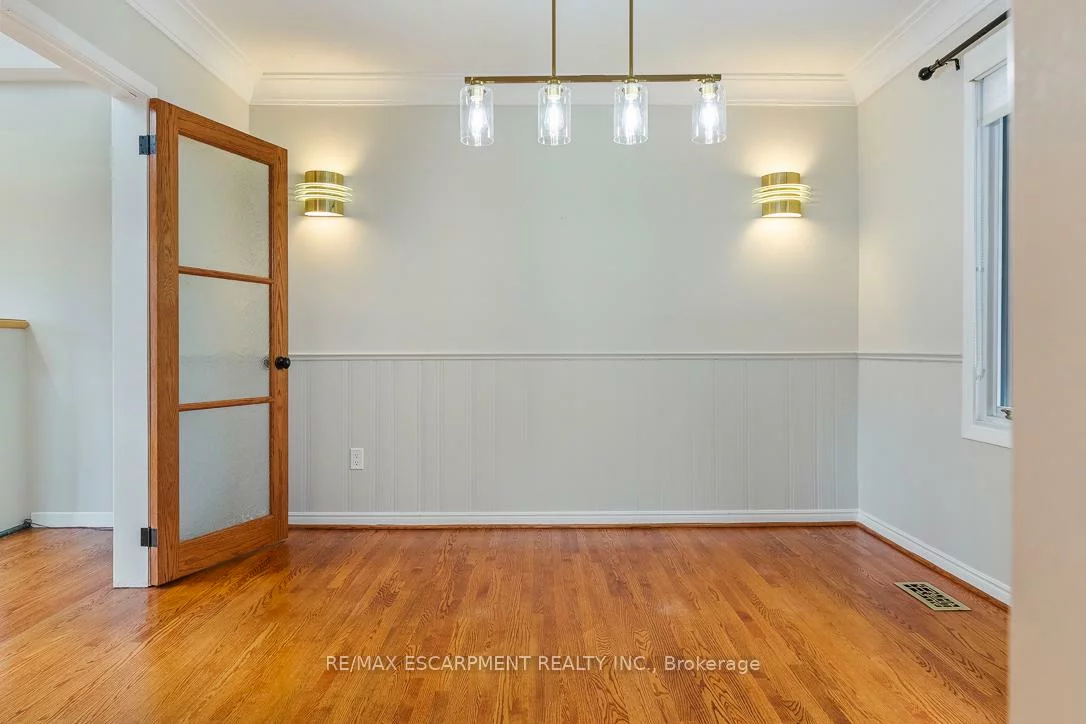 1443, Birchwood, Lorne Park, Mississauga