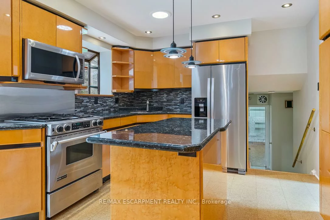 1443, Birchwood, Lorne Park, Mississauga
