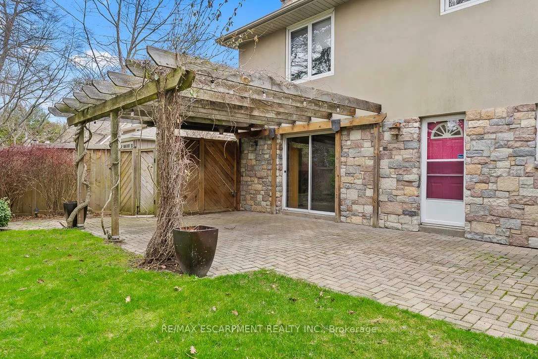 1443, Birchwood, Lorne Park, Mississauga