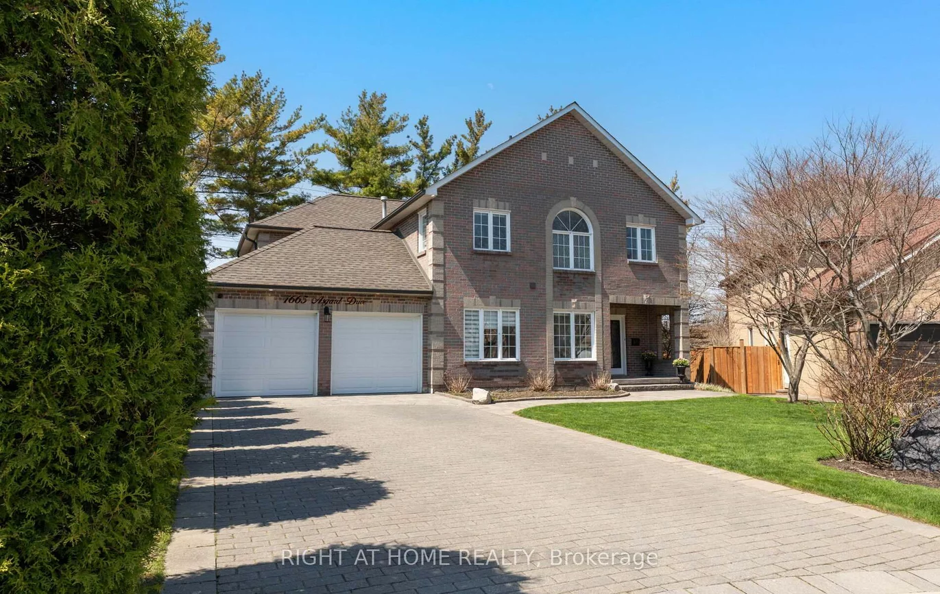 1665, Asgard, Lakeview, Mississauga