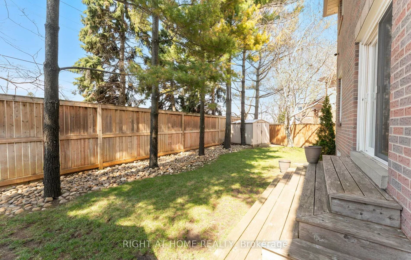 1665, Asgard, Lakeview, Mississauga