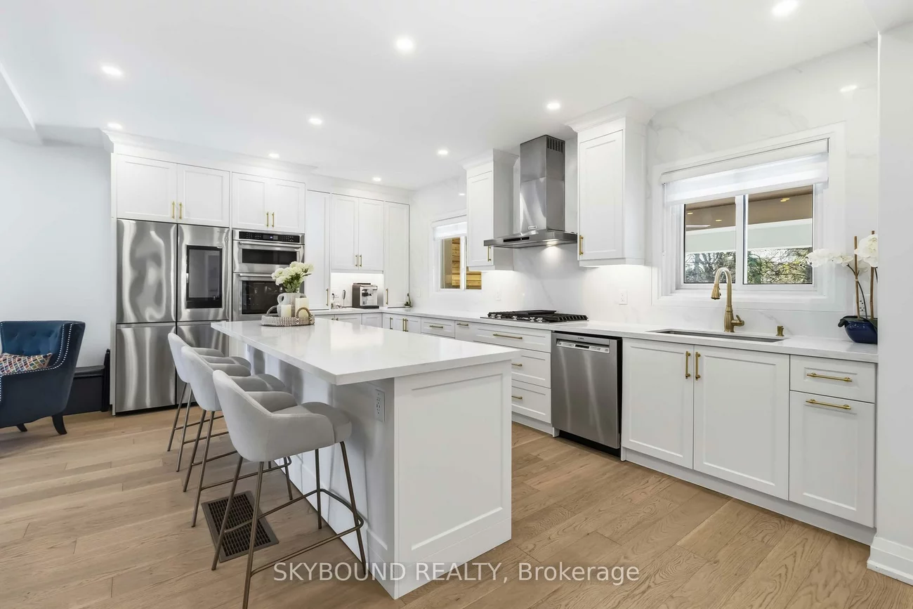 2711, Spruce Needle, Erin Mills, Mississauga