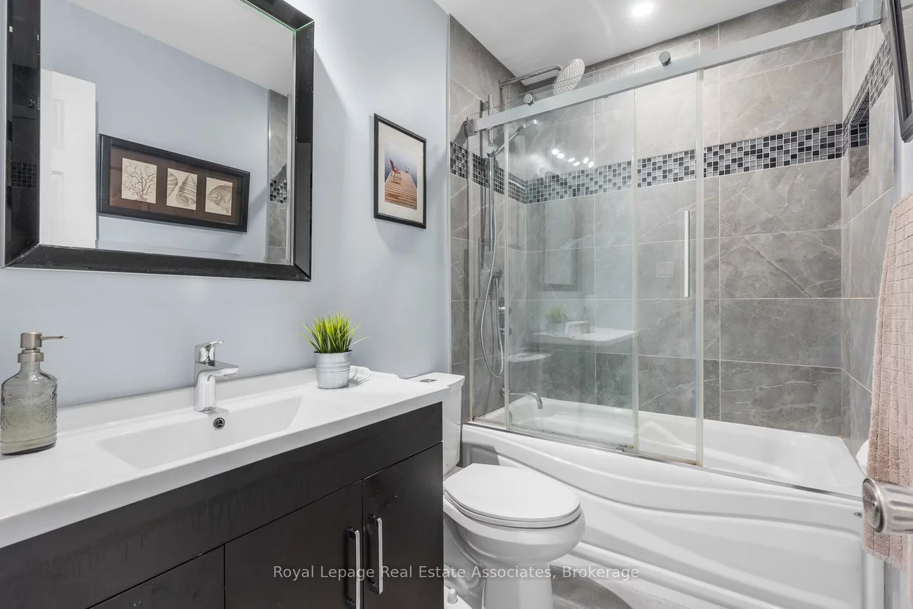 4107, Rolling Valley, Erin Mills, Mississauga