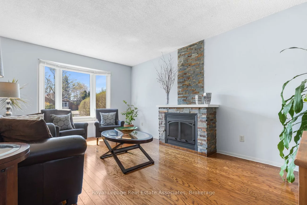 4107, Rolling Valley, Erin Mills, Mississauga