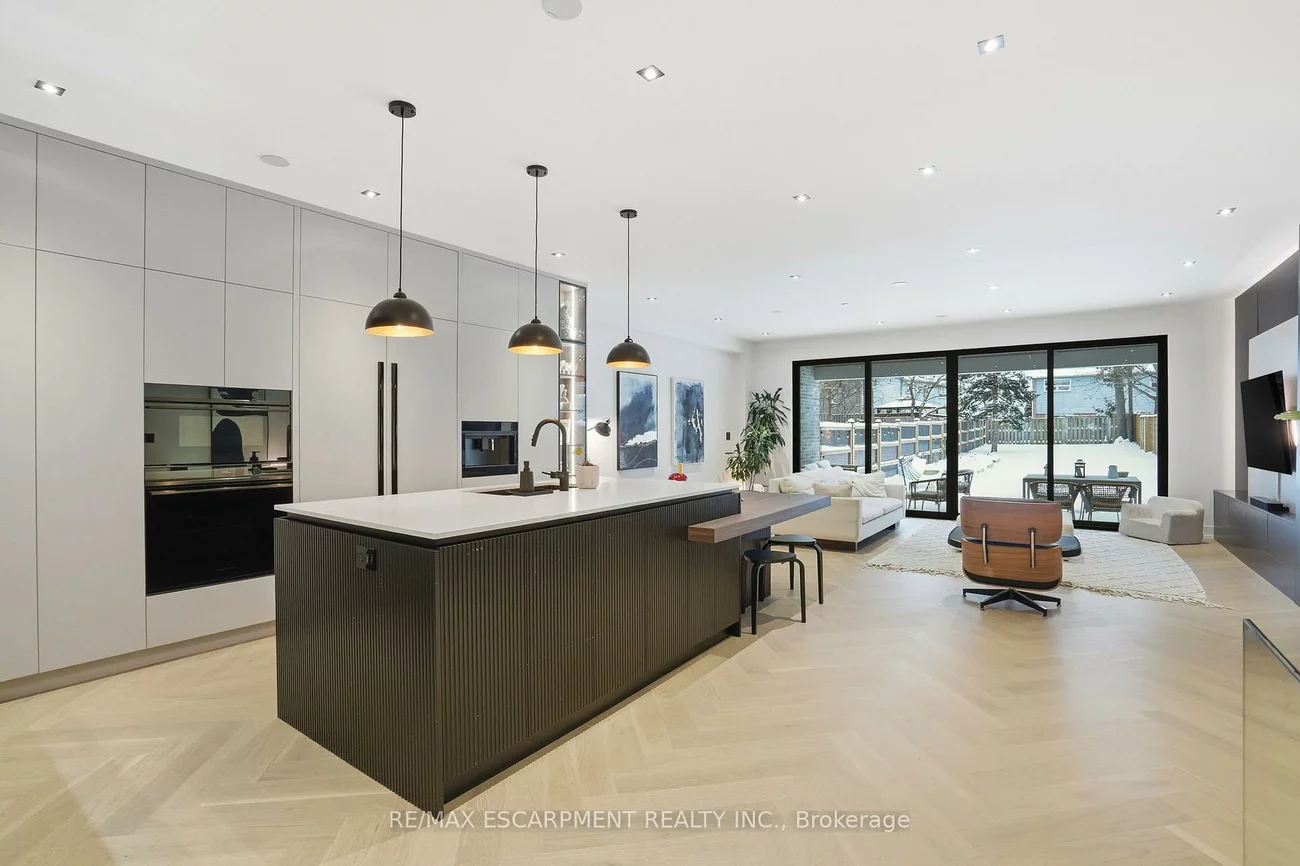 20B, Broadview, Port Credit, Mississauga