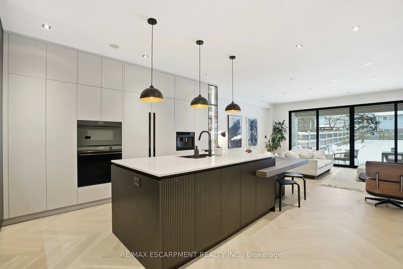 20B, Broadview, Port Credit, Mississauga