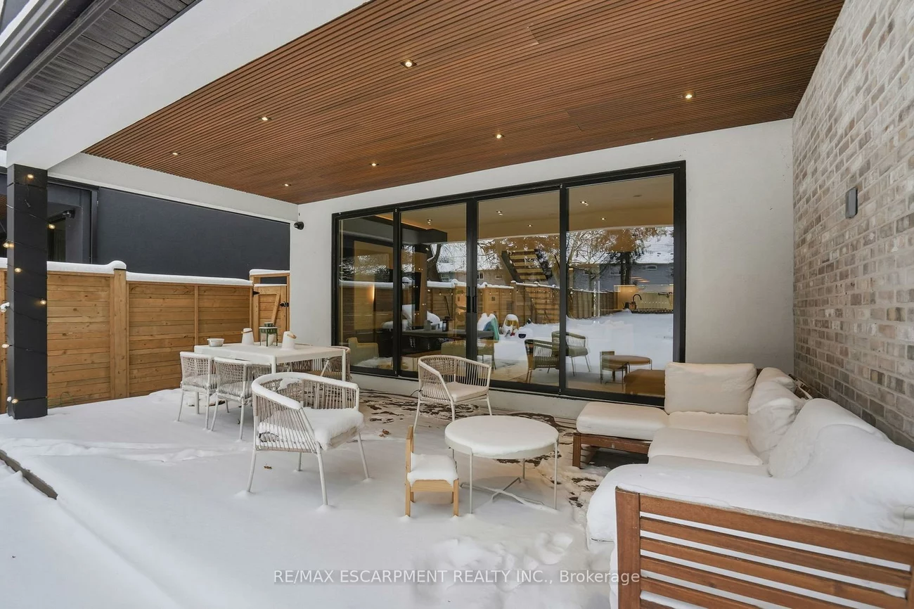 20B, Broadview, Port Credit, Mississauga