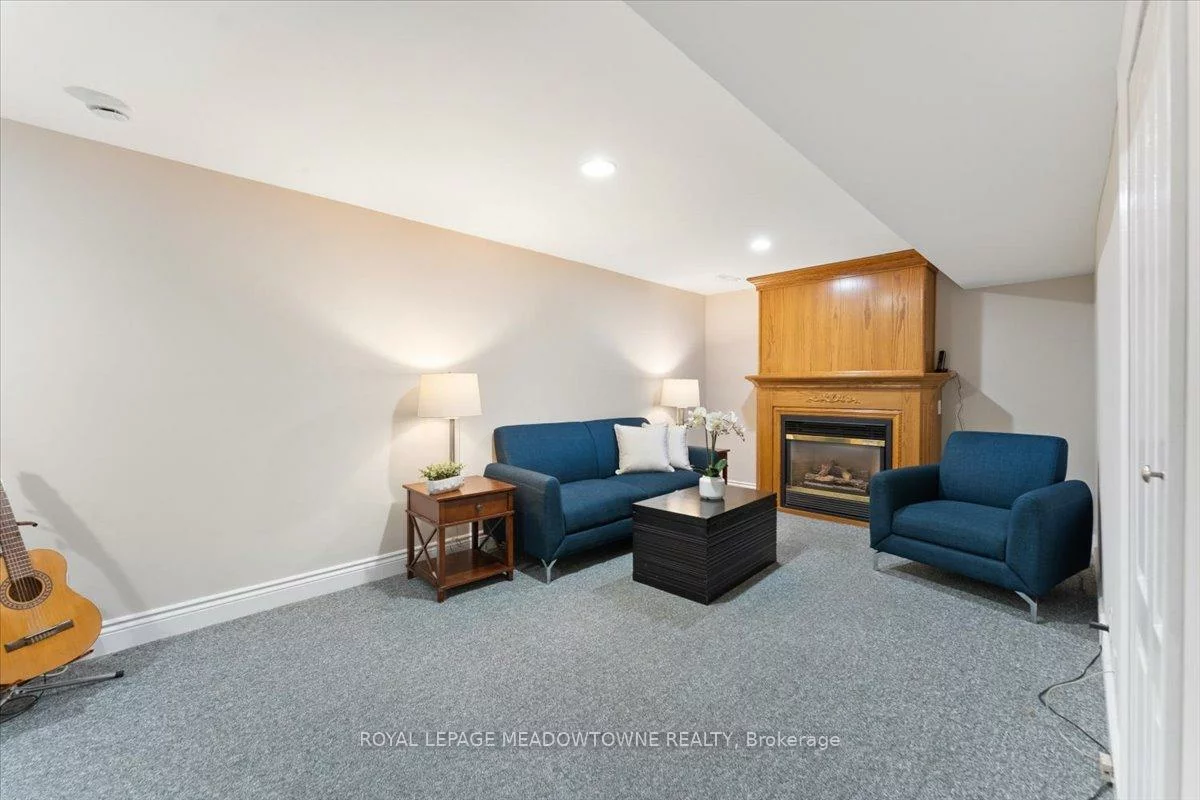 2945, Nipiwin, Meadowvale, Mississauga