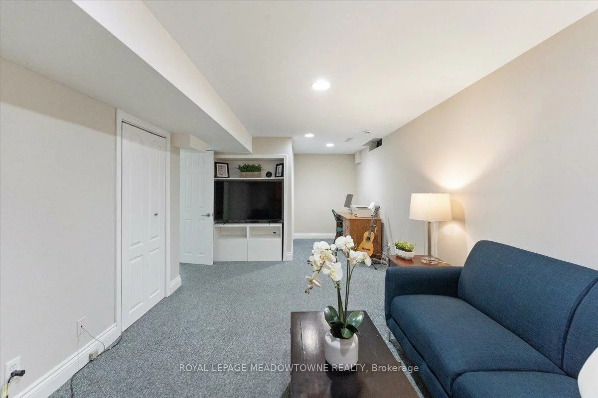 2945, Nipiwin, Meadowvale, Mississauga