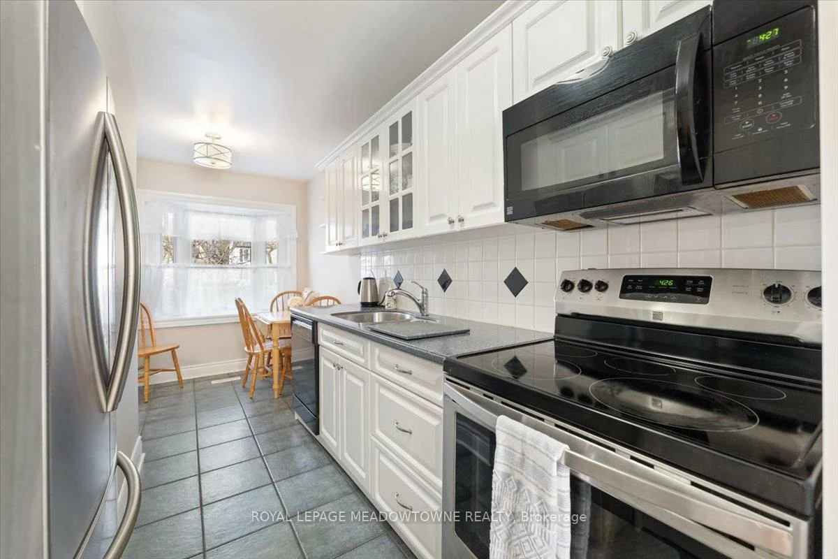 2945, Nipiwin, Meadowvale, Mississauga