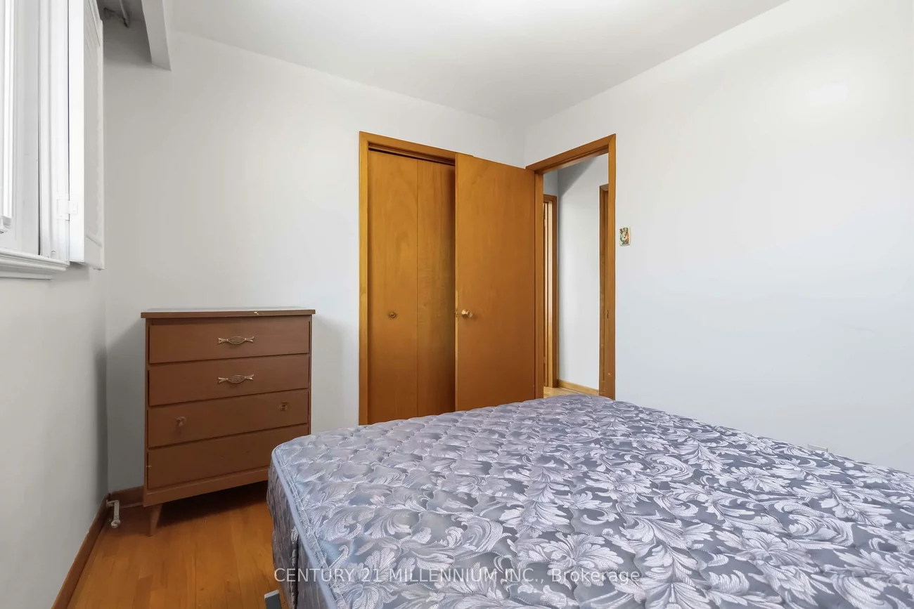 3638, Molly, Mississauga Valleys, Mississauga