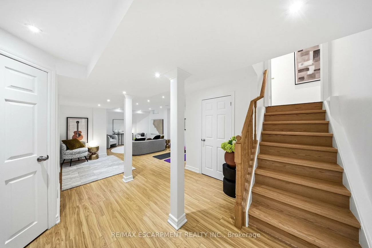 3812, Lacman, Churchill Meadows, Mississauga