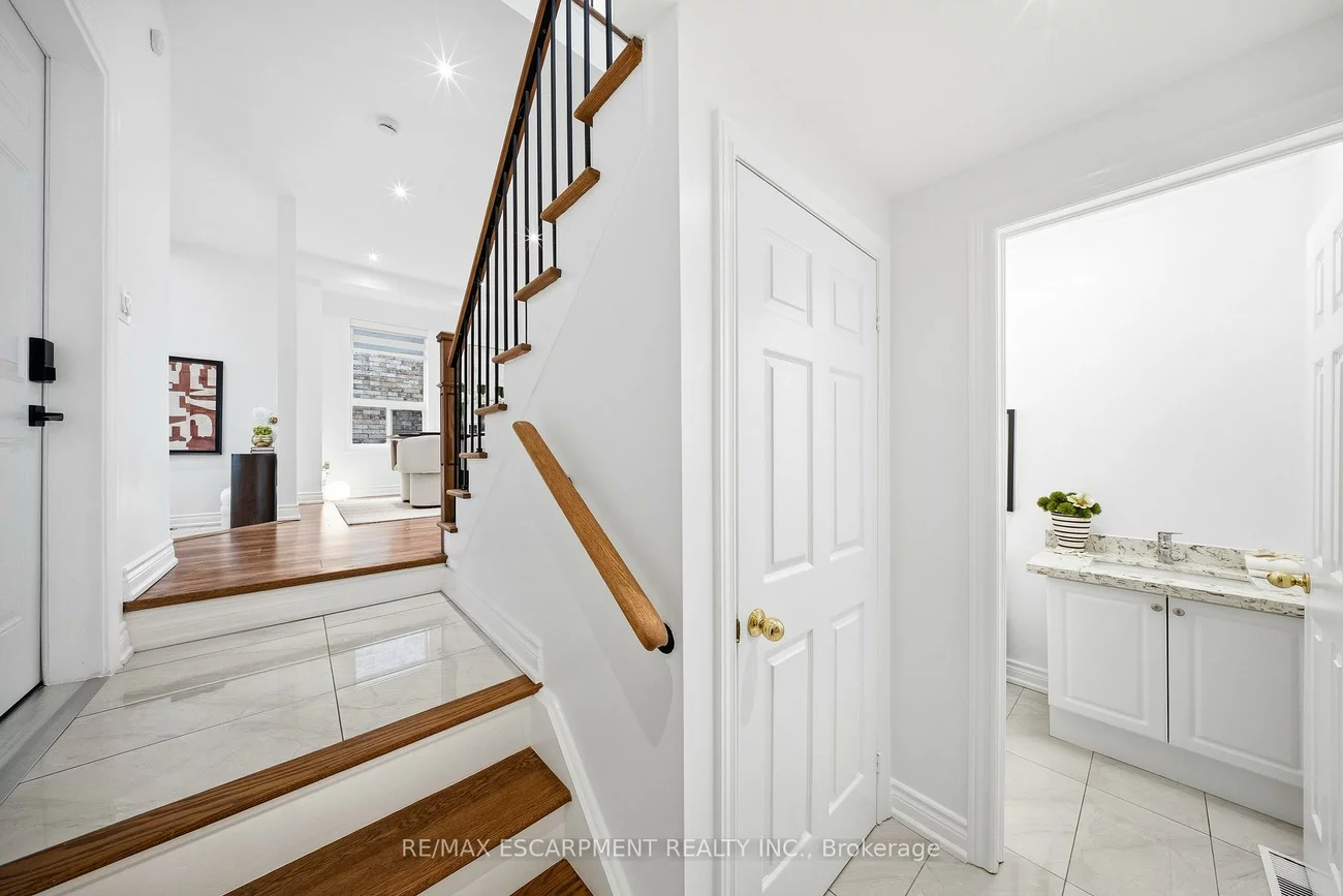 3812, Lacman, Churchill Meadows, Mississauga