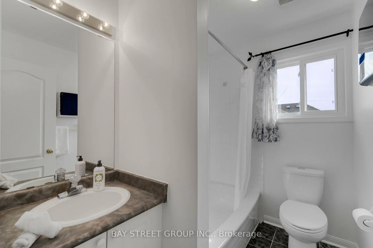 3158, Rock Harbour, Cooksville, Mississauga