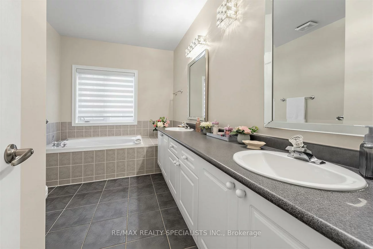 946, Brass Winds, Meadowvale Village, Mississauga