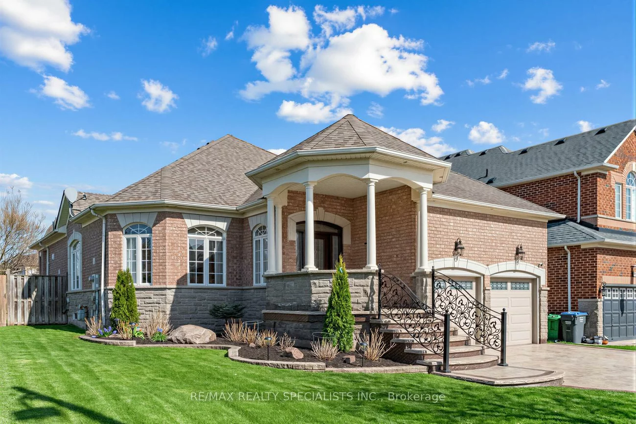 946, Brass Winds, Meadowvale Village, Mississauga
