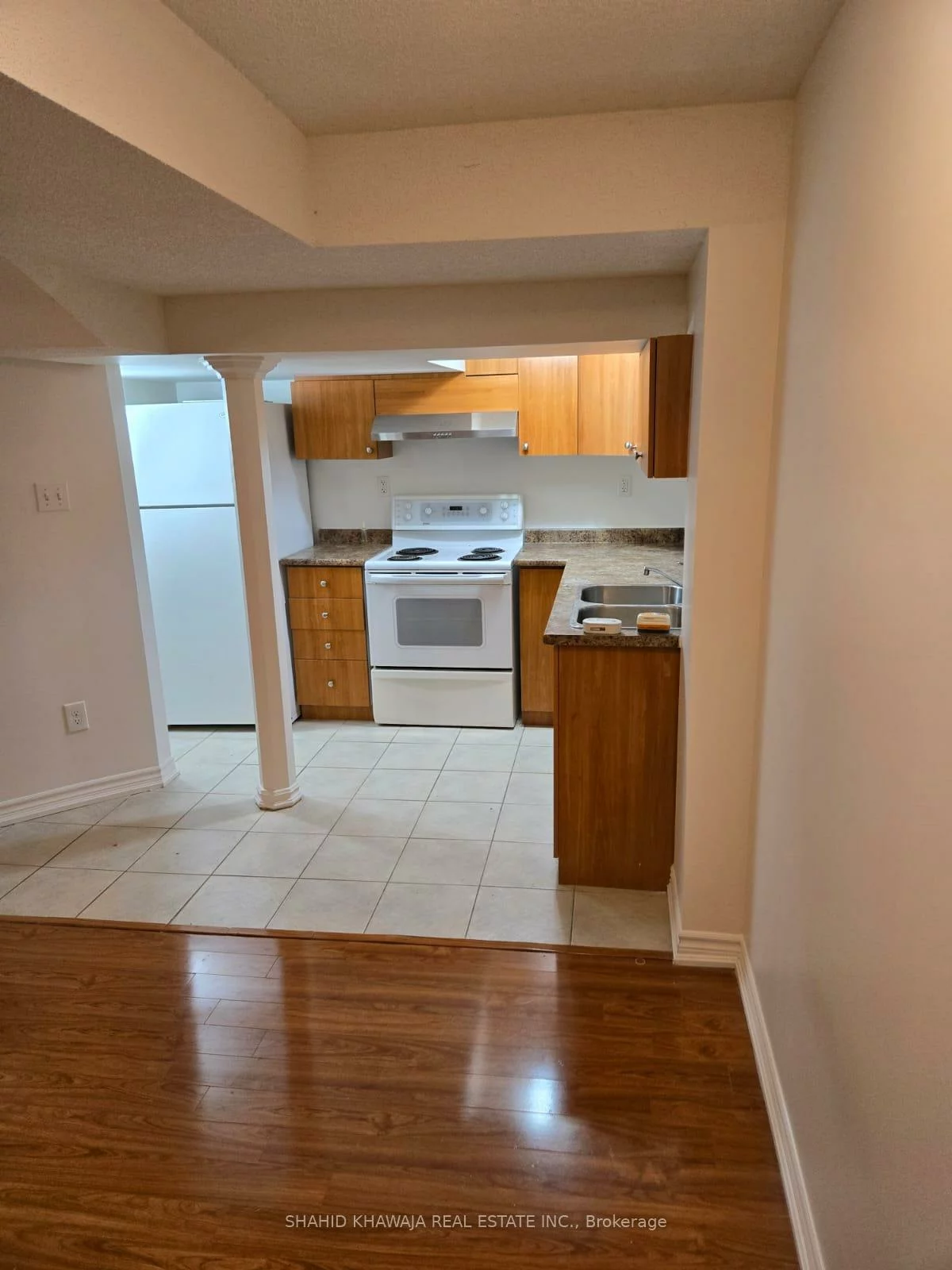 7683, Black Walnut, Lisgar, Mississauga