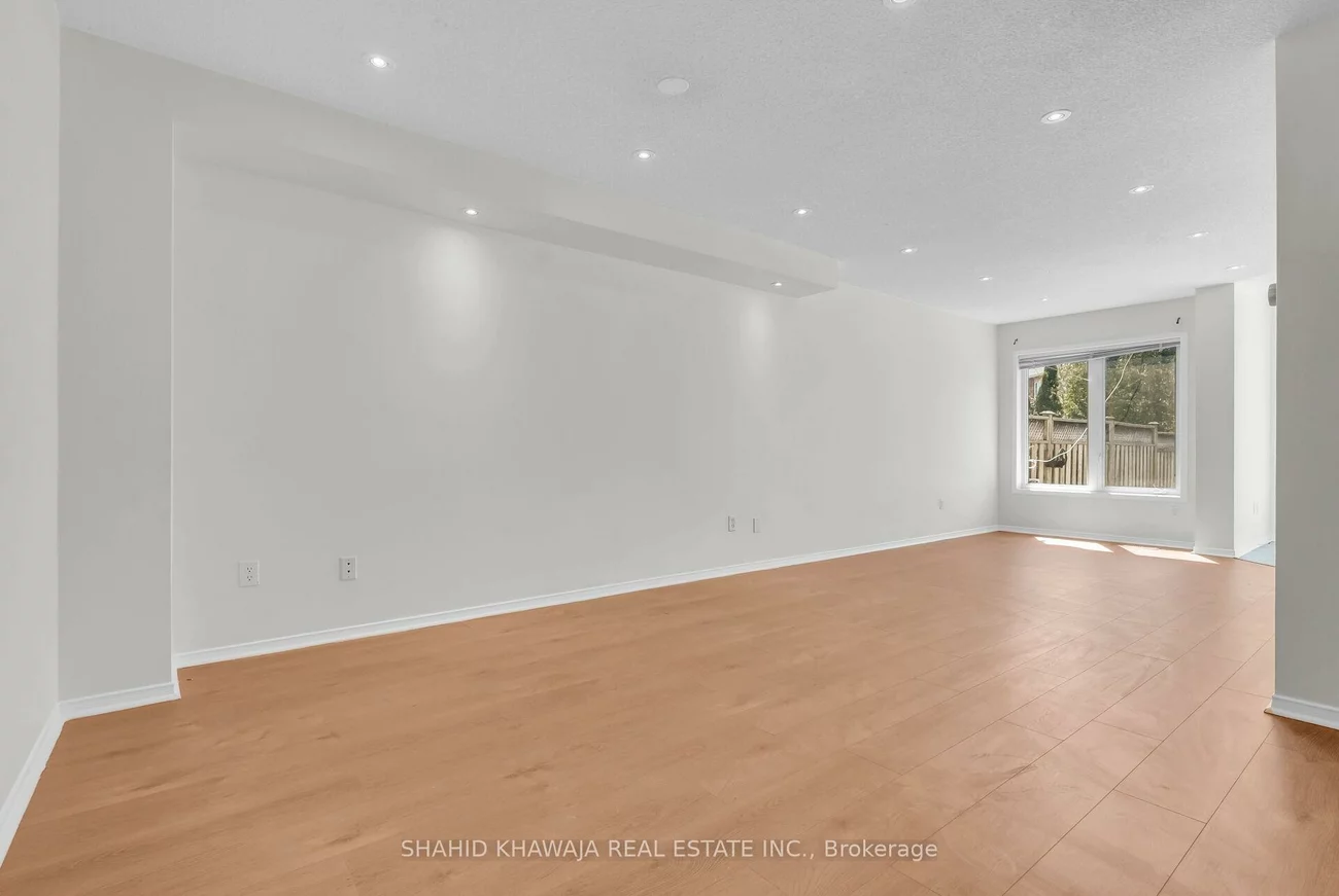 7683, Black Walnut, Lisgar, Mississauga