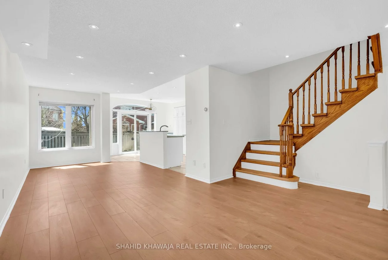 7683, Black Walnut, Lisgar, Mississauga