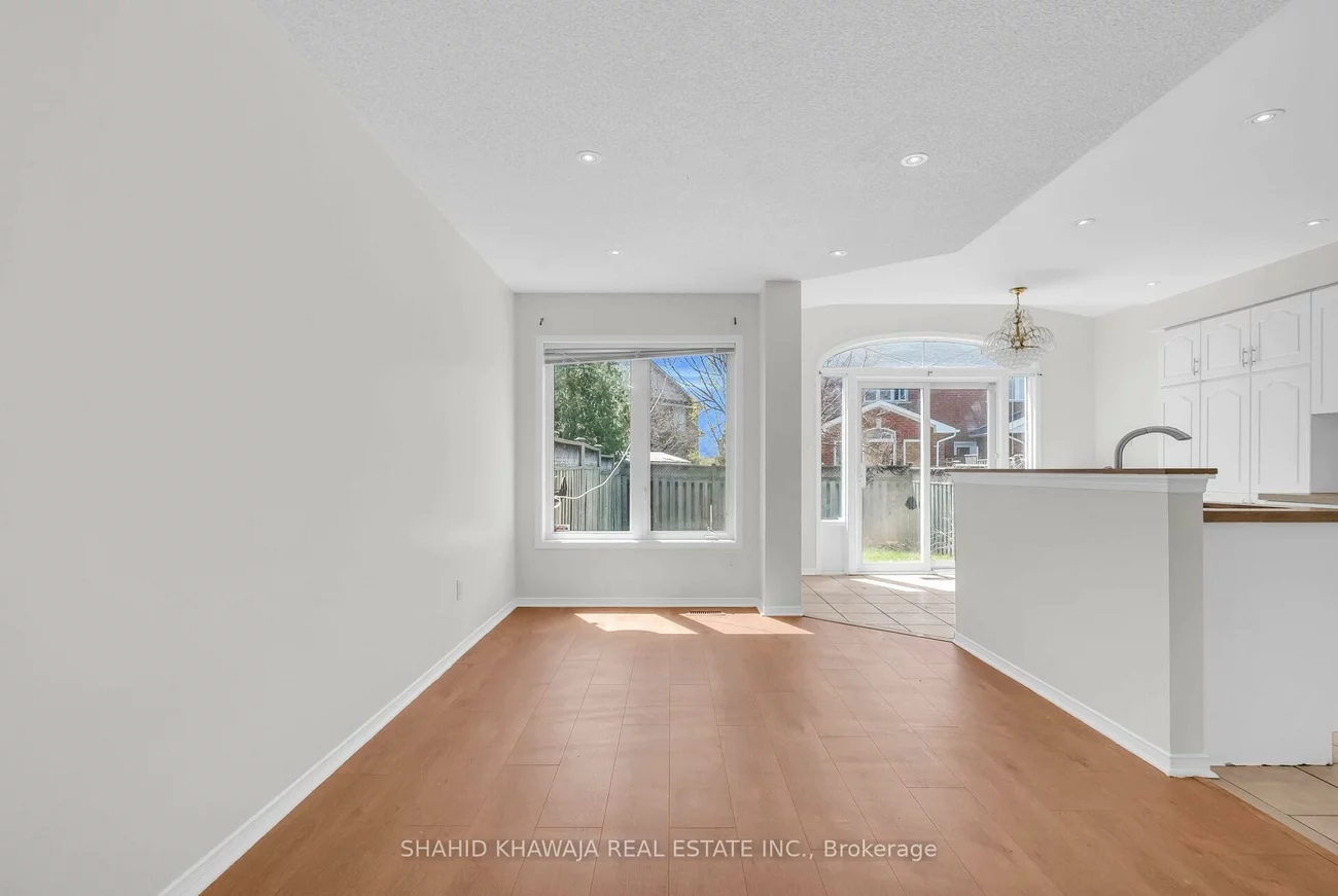 7683, Black Walnut, Lisgar, Mississauga