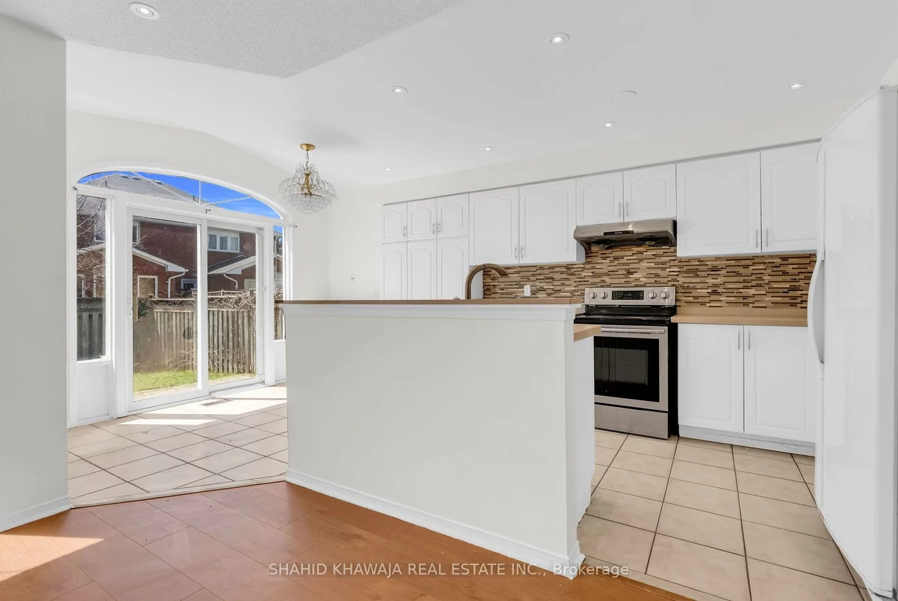 7683, Black Walnut, Lisgar, Mississauga