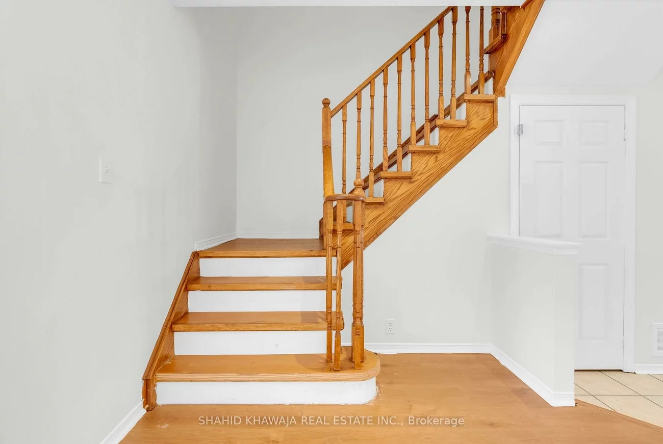 7683, Black Walnut, Lisgar, Mississauga