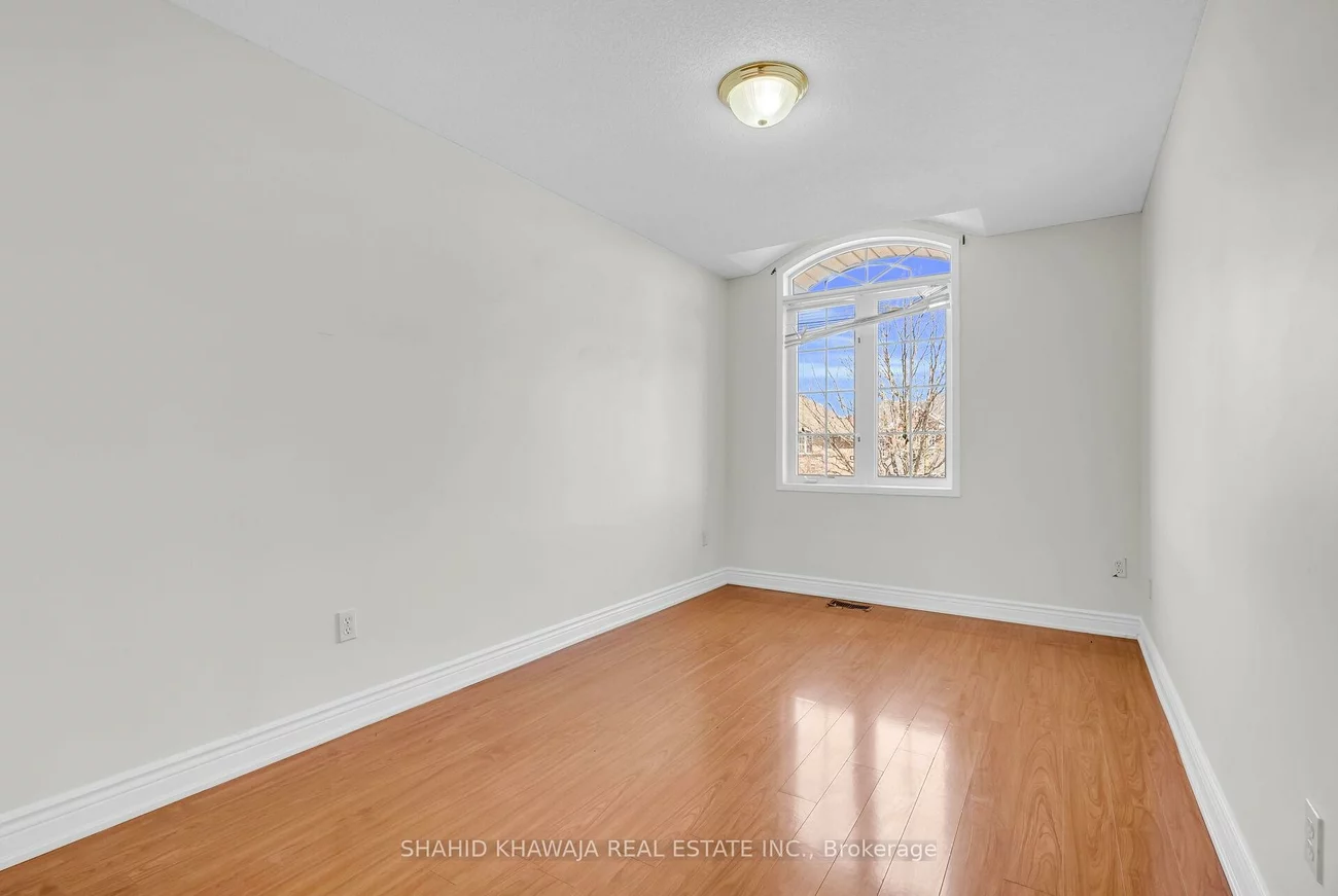 7683, Black Walnut, Lisgar, Mississauga