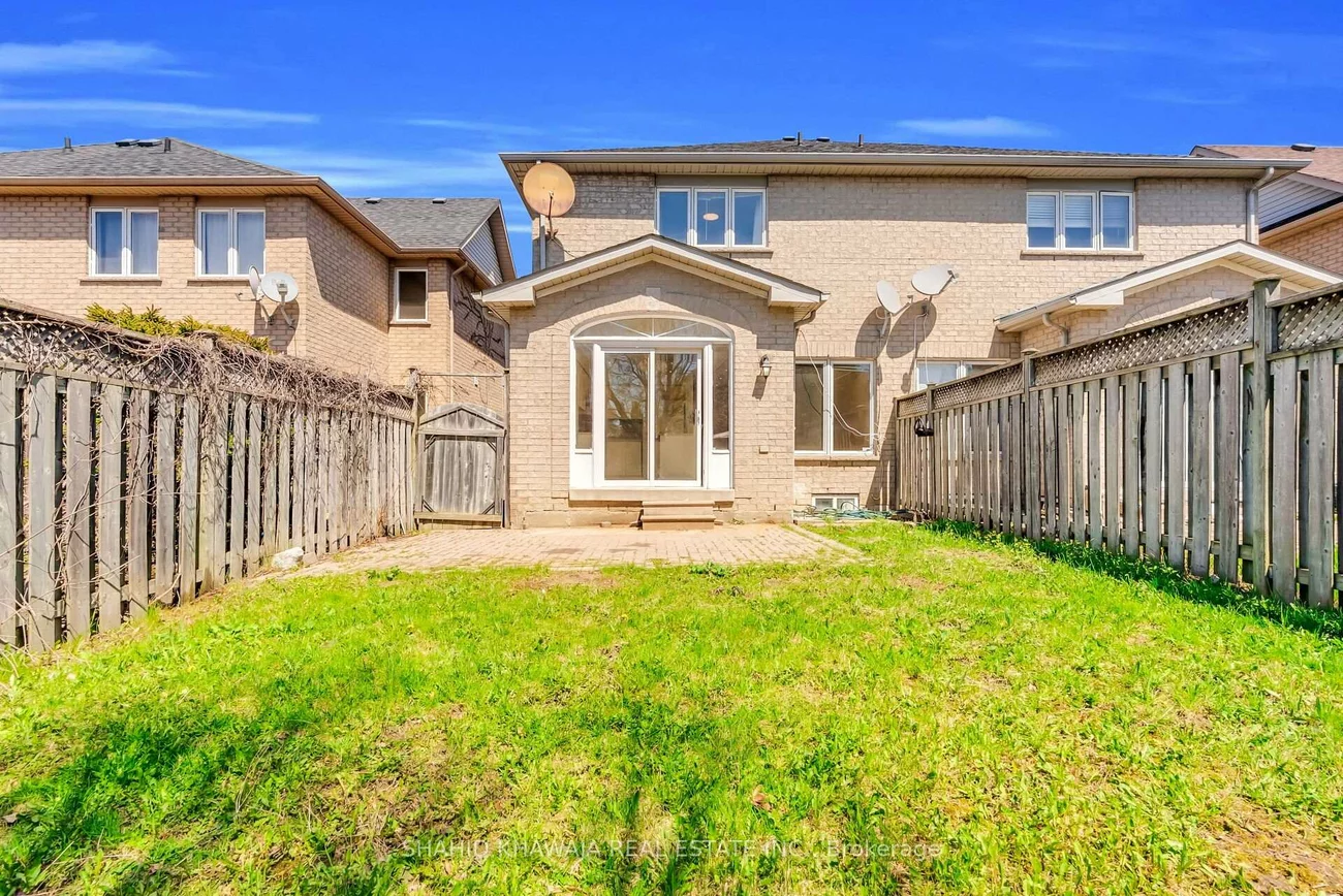 7683, Black Walnut, Lisgar, Mississauga