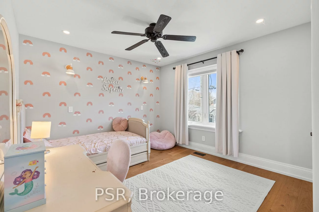 176, Troy, Mineola, Mississauga