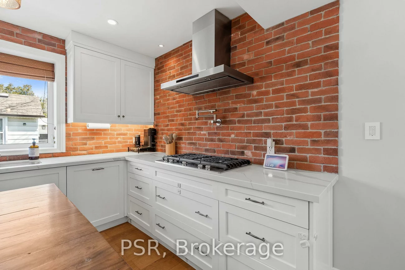 176, Troy, Mineola, Mississauga
