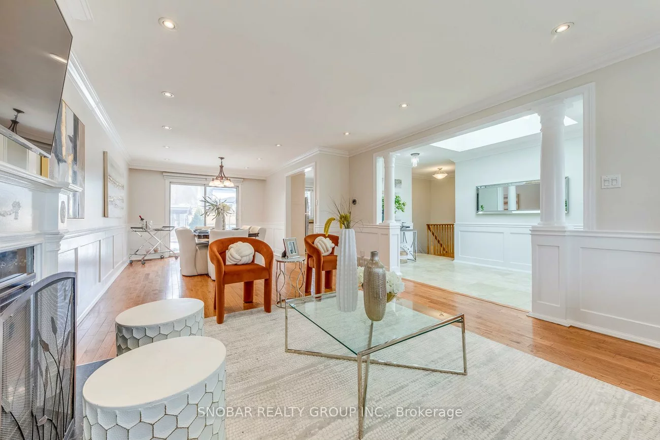 71, Premium, Cooksville, Mississauga