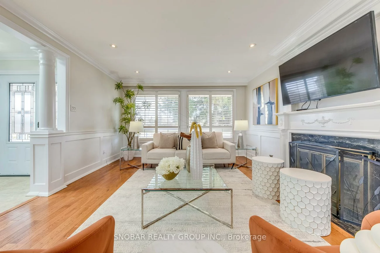 71, Premium, Cooksville, Mississauga