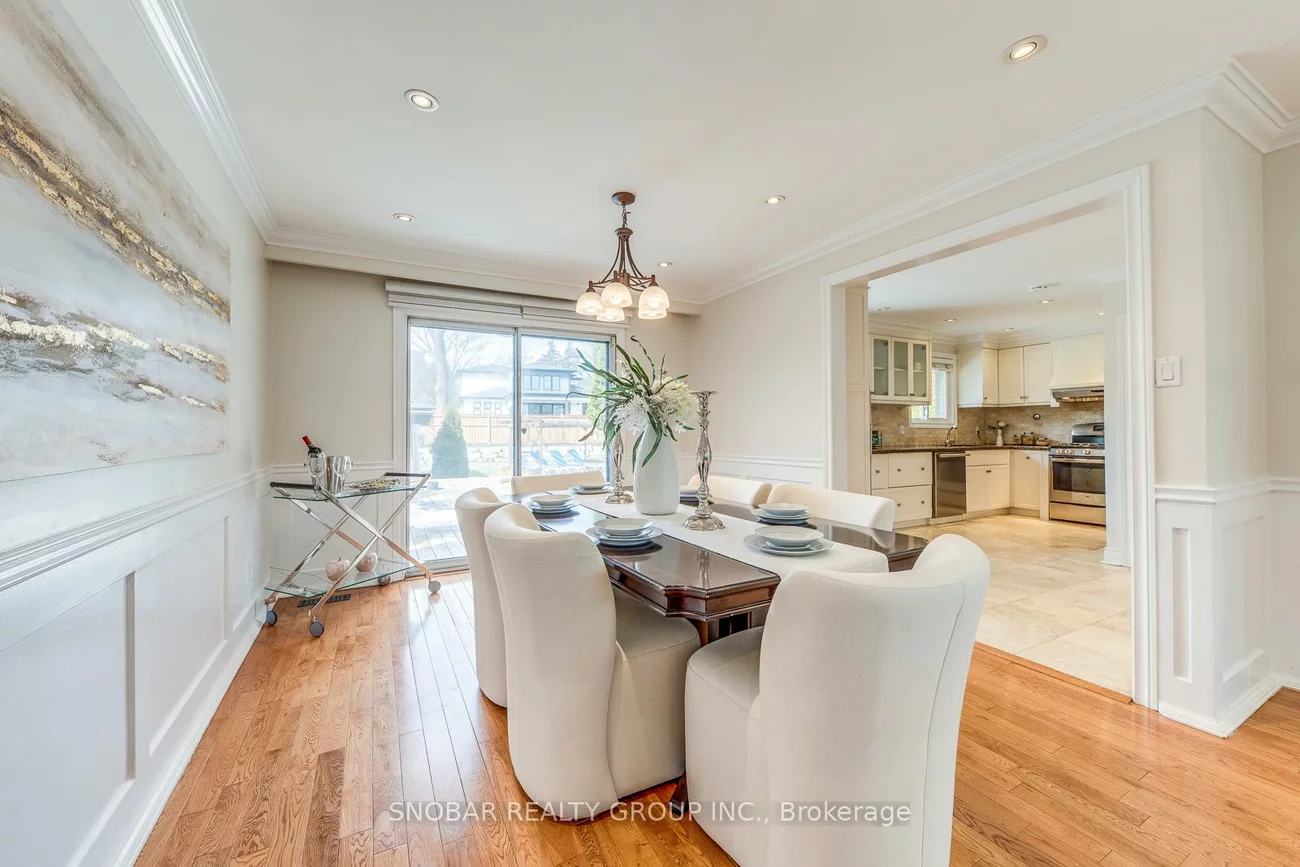 71, Premium, Cooksville, Mississauga