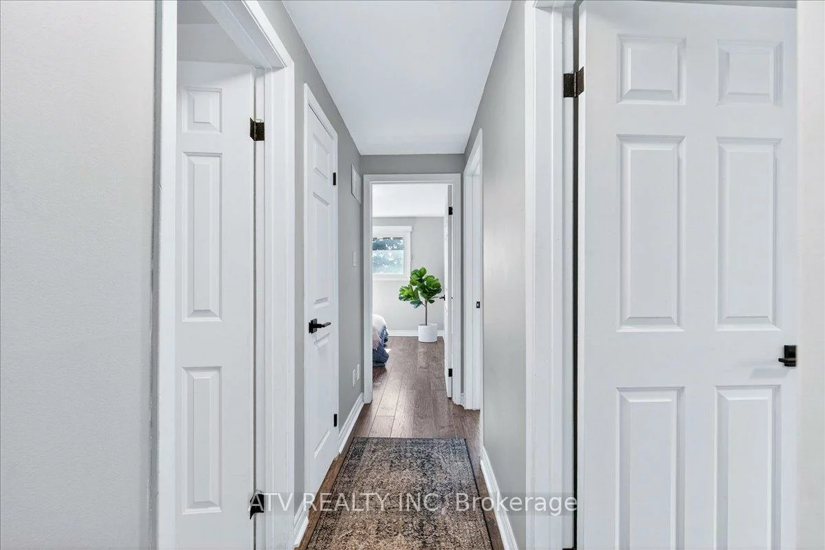 2504, Glamworth, Sheridan, Mississauga