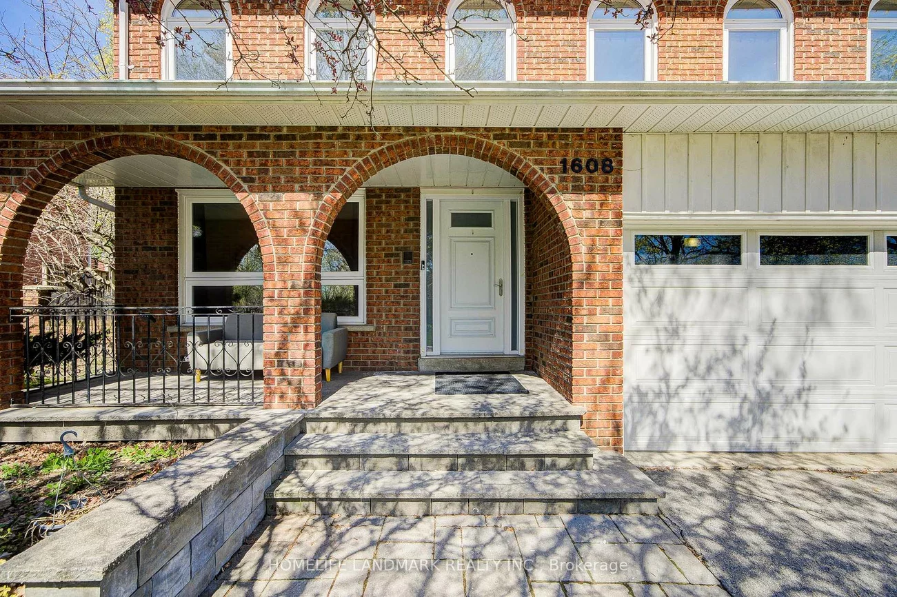 1608, Sherwood Forrest, Sheridan, Mississauga